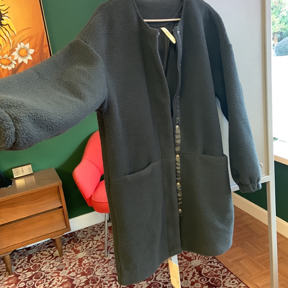Fabletics Fleece Grey Charcoal Long Jacket Coat Size M new have tag - Picture 3 of 7